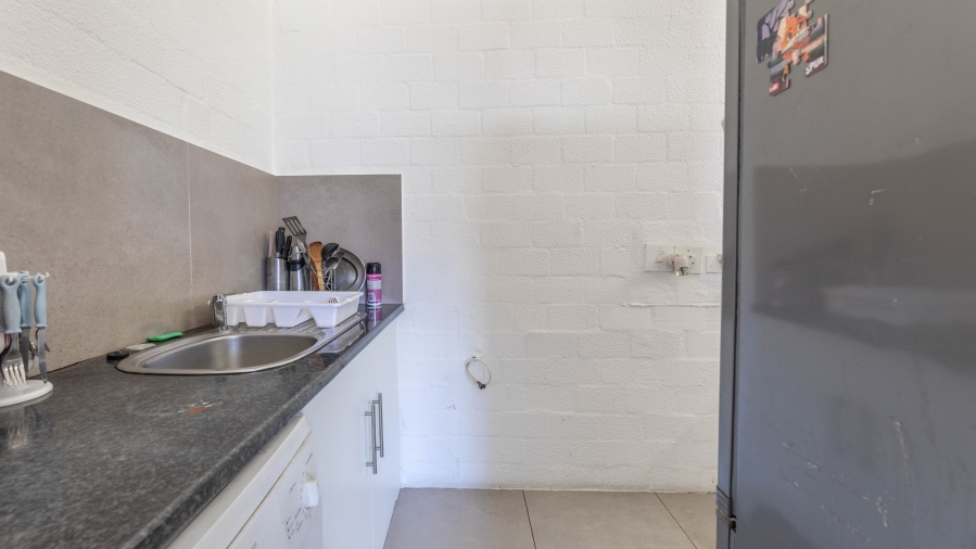 2 Bedroom Property for Sale in Table View Western Cape